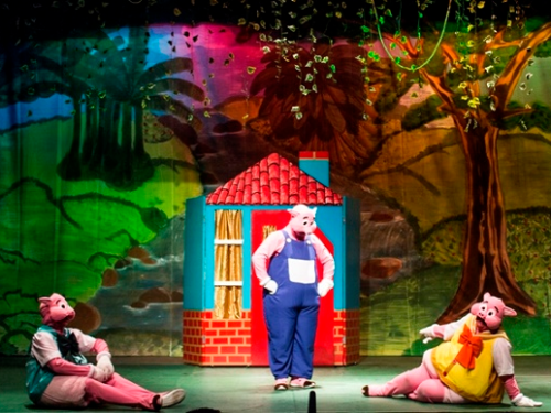 Espetáculo Infantil - Os 3 Porquinhos (O Clássico) | Cine Theatro Brasil Vallourec