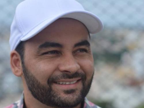 Sempre Um Papo recebe Eduardo Maia