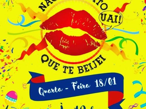 Ensaios: Bloco Não Acredito que te beijei