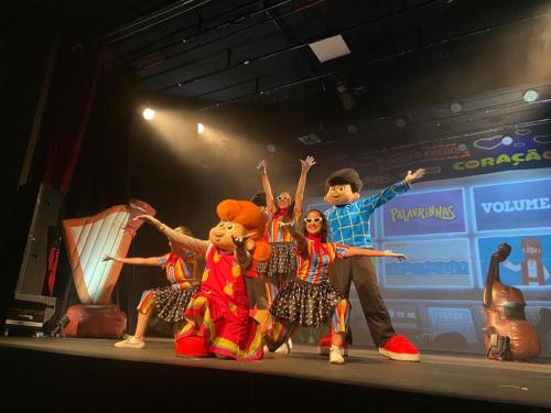 Espetáculo: "Um Só Coração" - 3 Palavrinhas 