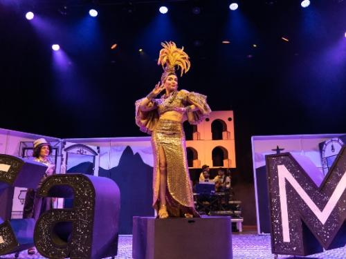 Espetáculo: Carmen, a Grande Pequena Notável - CCBB BH