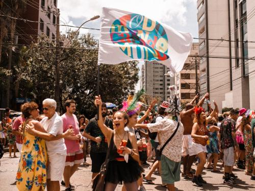 Bloco: “Todo mundo cabe no Mundo” com a participação da Corte Momesca | Memorial Vale