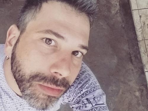 Sempre Um Papo recebe Rafael Nolli