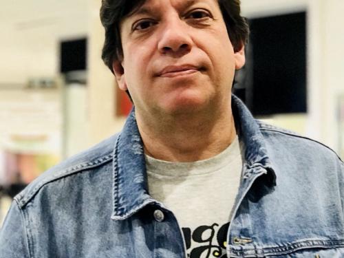 Sempre um Papo recebe Leo Cunha