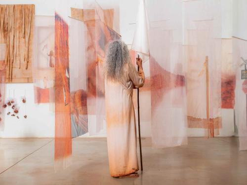 BDMG Cultural inaugura Ciclo de Mostras 2023 com exposição de Vânia Barbosa: Impregnação