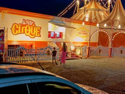 Le Petit Cirque 