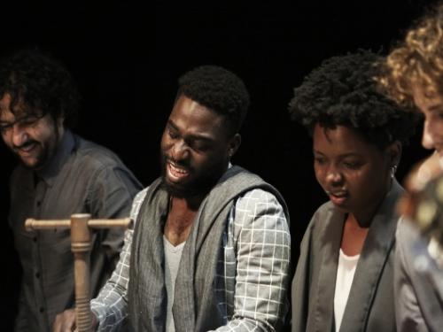 Espetáculo teatral: “Babilônia Tropical - A Nostalgia do Açúcar”