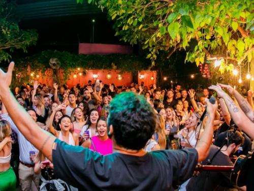 Amadoria: Cantim convida Edição Especial 