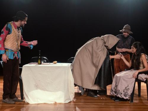 Espetáculo: “Deriva” - Grupo Quartatela