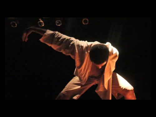  Espetáculo de Dança - \V3NTØ (Barravento):