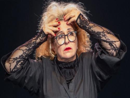 Espetáculo: “A Aforista” - CCBB BH