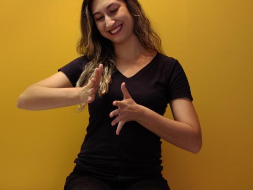 Dinalva Andrade - Intérprete de Libras