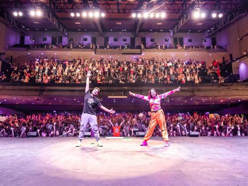  Espetáculo: Gashi Show Fora da Tela