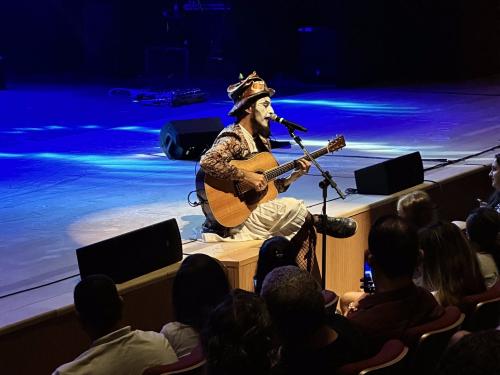 O Teatro Mágico - Voz & Violão