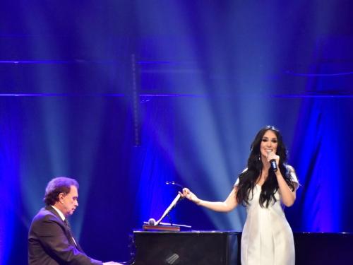 Show: “Sucessos do Rei" com Marina Elali e Eduardo Lages