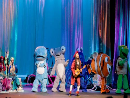 Musical infantil: “O Tubarão Martelo e os habitantes do fundo do mar”