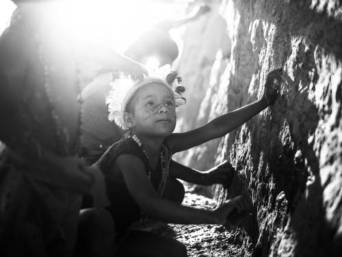 Exposição: ‘marco a n c e s t r a l’, do antropólogo e fotógrafo indígena Edgar Kanaykõ Xakriabá