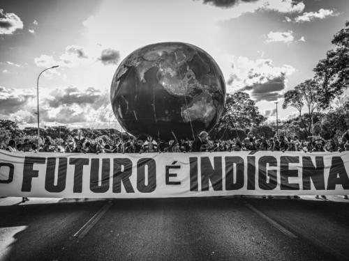 Exposição: ‘marco a n c e s t r a l’, do antropólogo e fotógrafo indígena Edgar Kanaykõ Xakriabá