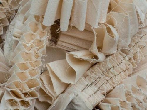 Exposição: A Linha À Forma