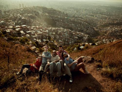 Exposição: “Da Serra ao Bonfim” – Homenagem aos 25 anos da Banda Pelos 