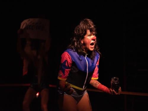  Espetáculos: “Antes Solo do que Malacompanhado” e “Batalha”