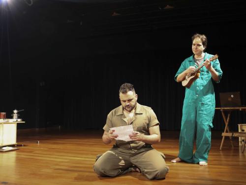 Espetáculo: “Estrangeiro de Mim”