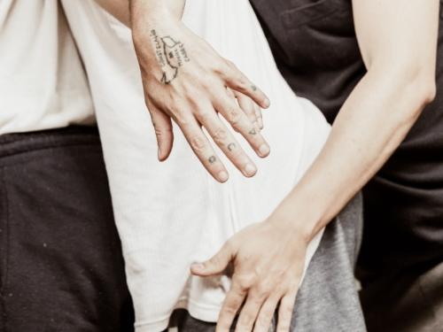 Performance Tato por Leticia Nabuco 