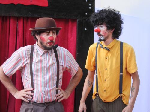 Espetáculo: 'Aques'Dois' – Psiu de Luz