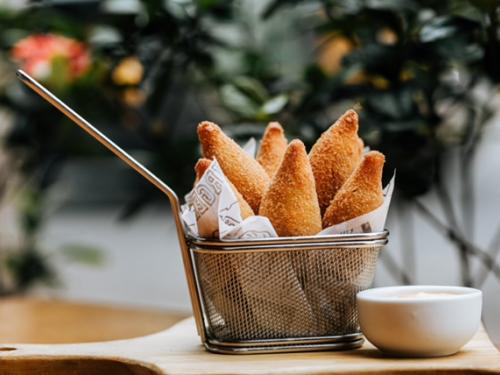 17ª Edição: Bar em Bar