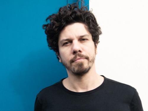 Show: "Madeira viva, com musgo" de Helio Flanders