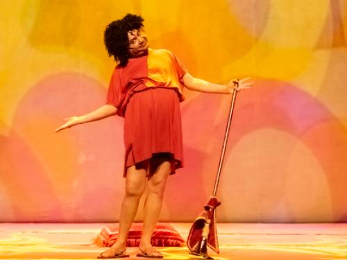 Espetáculo: "Hermanoteu na Terra de Godah" - Cia. de Comédia Os Melhores do Mundo