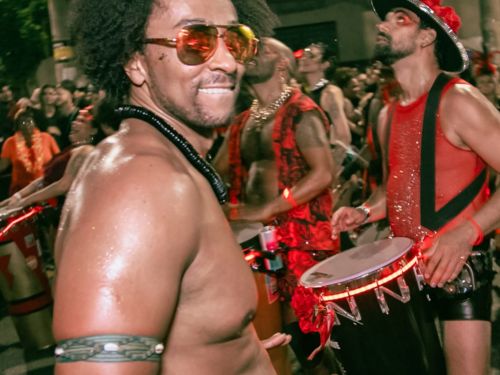 Lançameto A Roda Banda