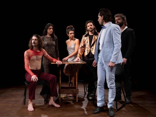 Espetáculo: Burburinho - A Primeira Festa