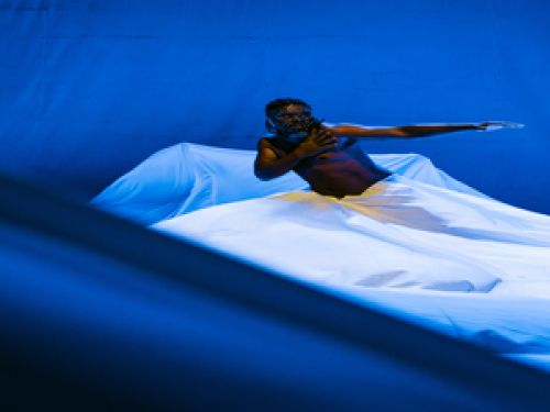 Espetáculo: Herói - Grupo Camaleão "40 anos" 