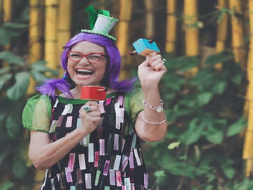  Lançamento do livro: "Casinha de Bambu"