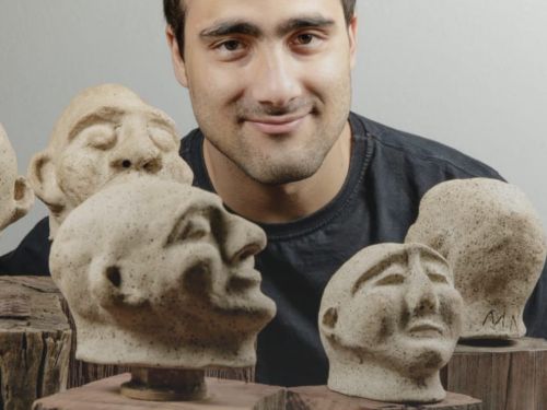  Exposição: "Expressões de Afeto", do escultor Mário Nelson Nepomuceno