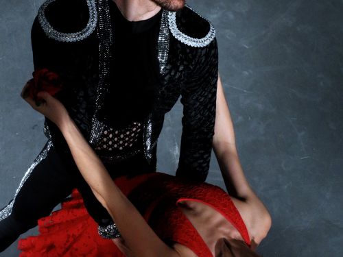 Espetáculo: “Carmen - um espetáculo de dança e música”