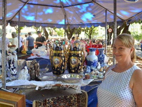  Feira de Antiguidades