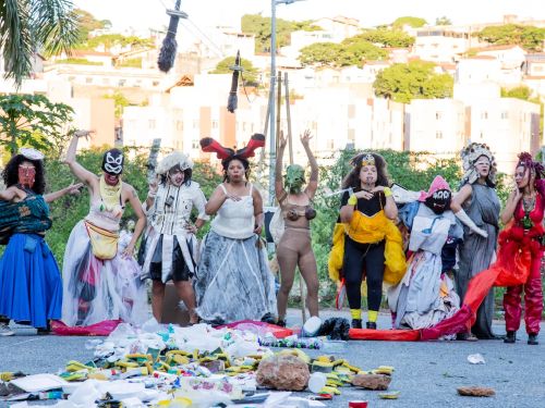 Espetáculo: Bufona’s