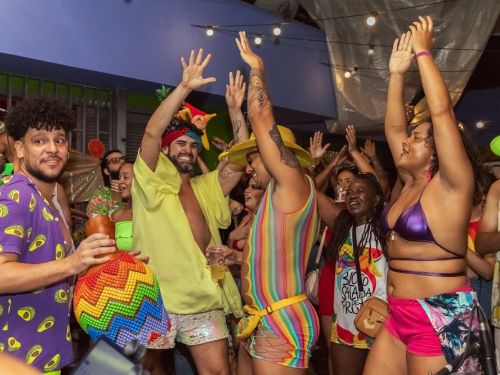 Ensaios dos Blocos: “Salada de Frutas” e “Tá Caindo Fulô”