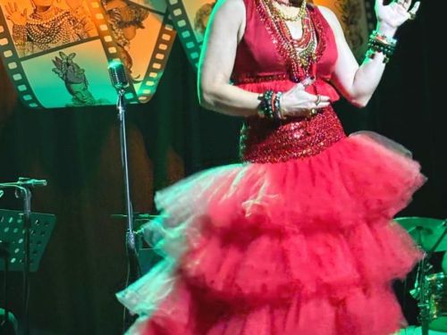 Show: “Taí! Carmen Miranda Por Sônia Andrade"