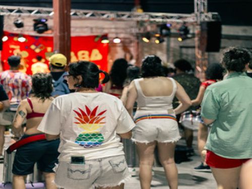 Ensaios do bloco Abalô-Caxi