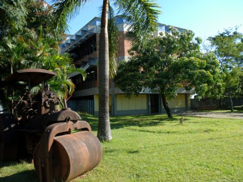 Exposição coletiva: ‘Tudo que é rastro um dia foi desejo’