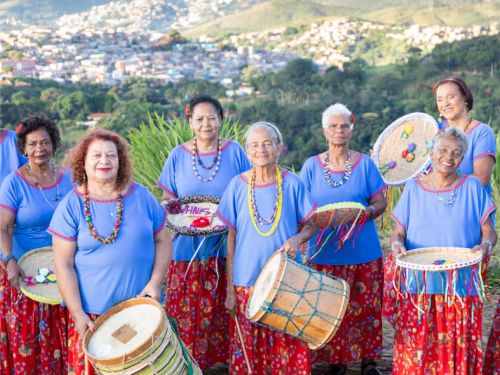 Meninas de Sinhá celebram ancestralidade feminina no CCBB