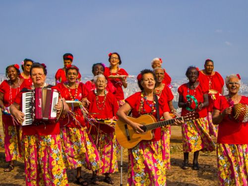 Meninas de Sinhá celebram ancestralidade feminina no CCBB