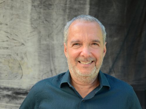  Sempre Um Papo recebe Gustavo Grandinetti 