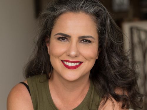 Sempre Um Papo recebe Daniella Zupo