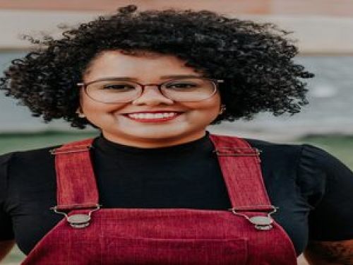 Sempre Um Papo Virtual recebe Olívia Pilar