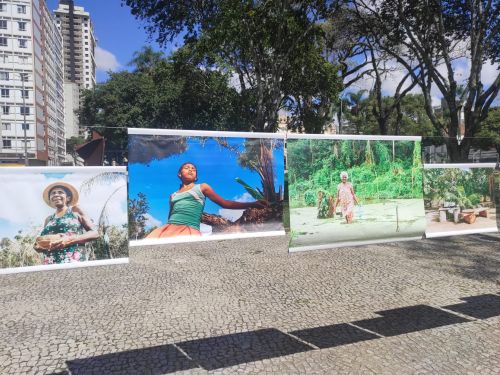 Galeria Mundo II – Exposição de Fotografia Feminina