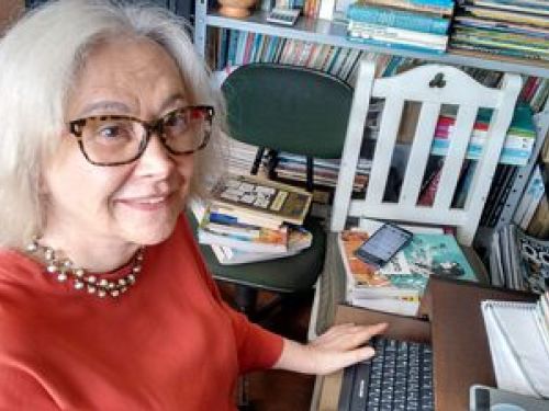 Sempre Um Papo Virtual recebe Graça Sette